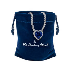 The Eternal Heart Necklace 10940 0010 g gift pouch