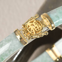 Good Luck Good Fortune Jade Bracelet 11680 0012 c closeup