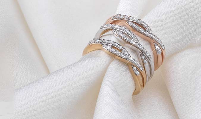 round diamond ring